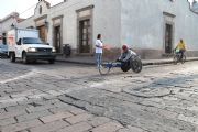 R214893