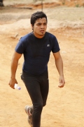 W883703