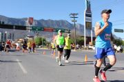 H878704