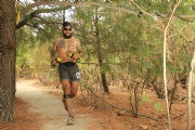 W968537