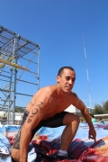 F957894