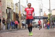 Y1043675