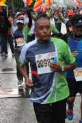 C1049704