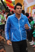 D1050889
