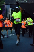 C1042377