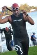 D1067942