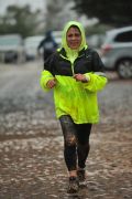 V1360073