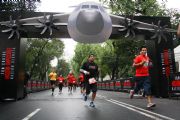 F1430943