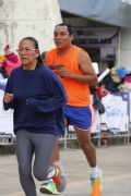 P1633882