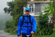 V1702909
