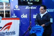D1757779
