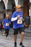 P1746373