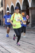 R1747018