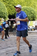 W1745902