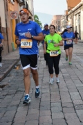 V1743898