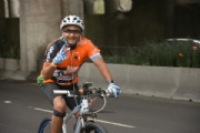 F1813707