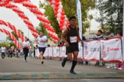D1826506