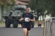 F1824094