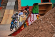D1906929