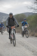 D1929405