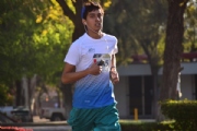 E1947018