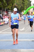 V2136983
