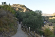 B2208490