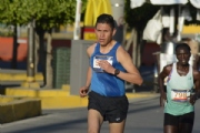 B2285943