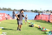 T2377985