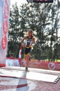 O2373052
