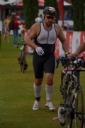 W2398579
