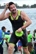 Y2377152