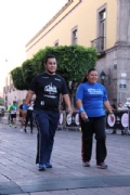 T2402585