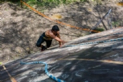 V2421220