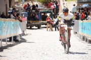 E2433223