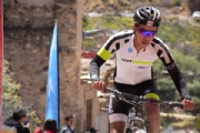 F2436446