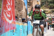 O2432806