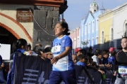 F2428306