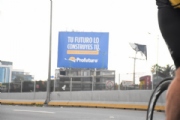 F2471376
