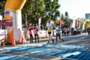 R2537882