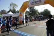 D2558980
