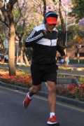 V2576082