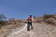 I2589851