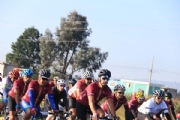 D2738658