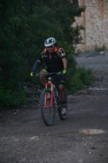 F2748172