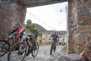 I2749108