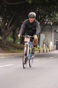 F2775380