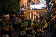 F2975743