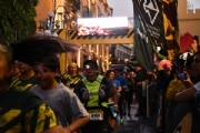 F2975980