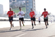 Y2943403
